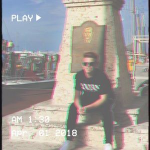 Meet your Posher, Eli